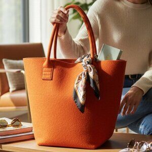 Milano Felt Market Series Autumn Pumpkin Shoulder Satchel